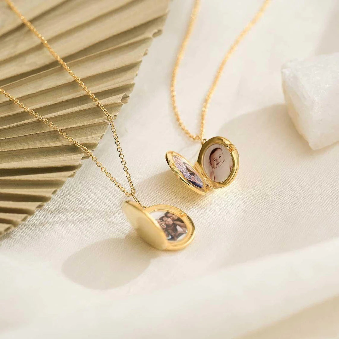 Collier photo personnalisé médaillon ovale acier inoxydable