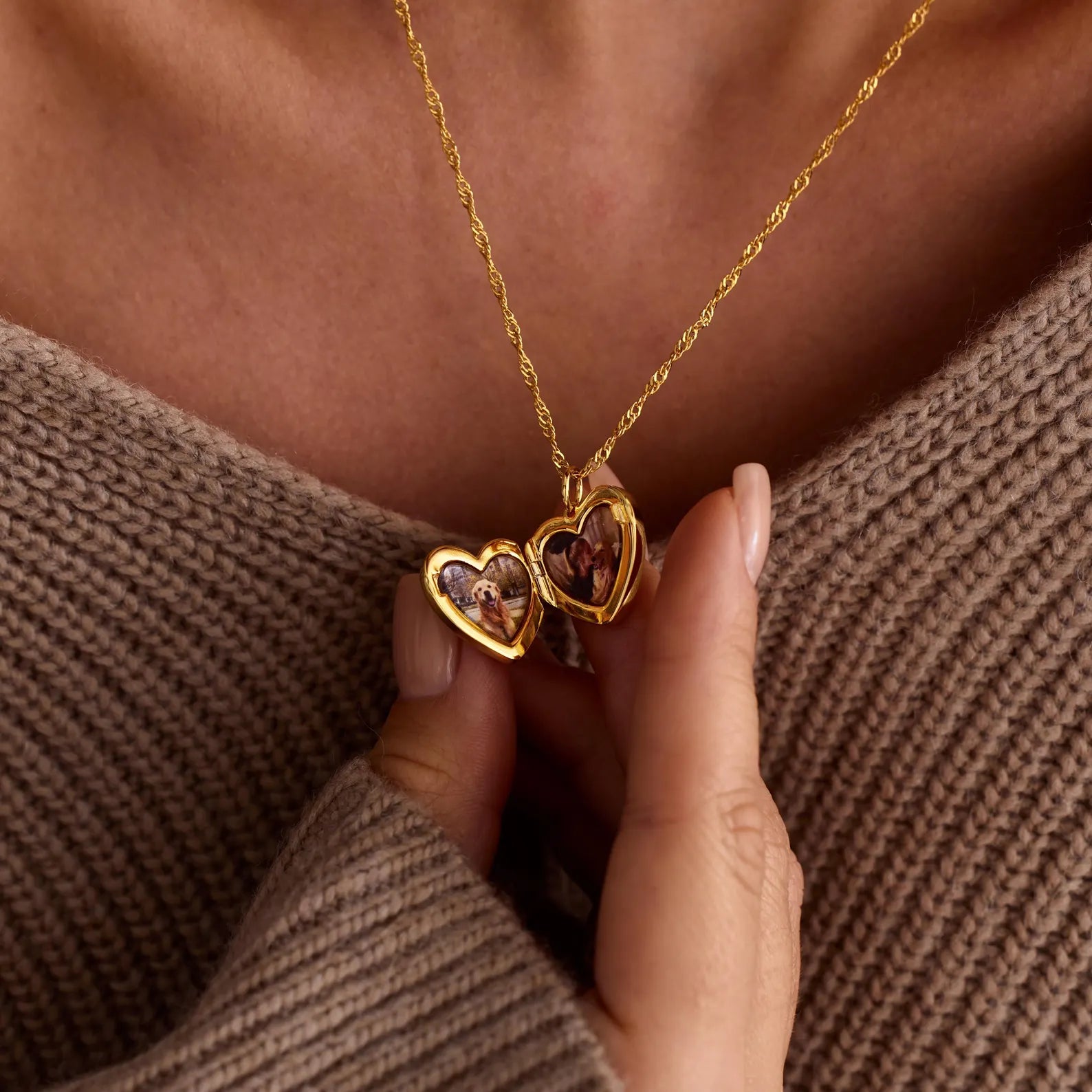 Collier photo personnalisé médaillon coeur motif fleur gravé acier inoxydable