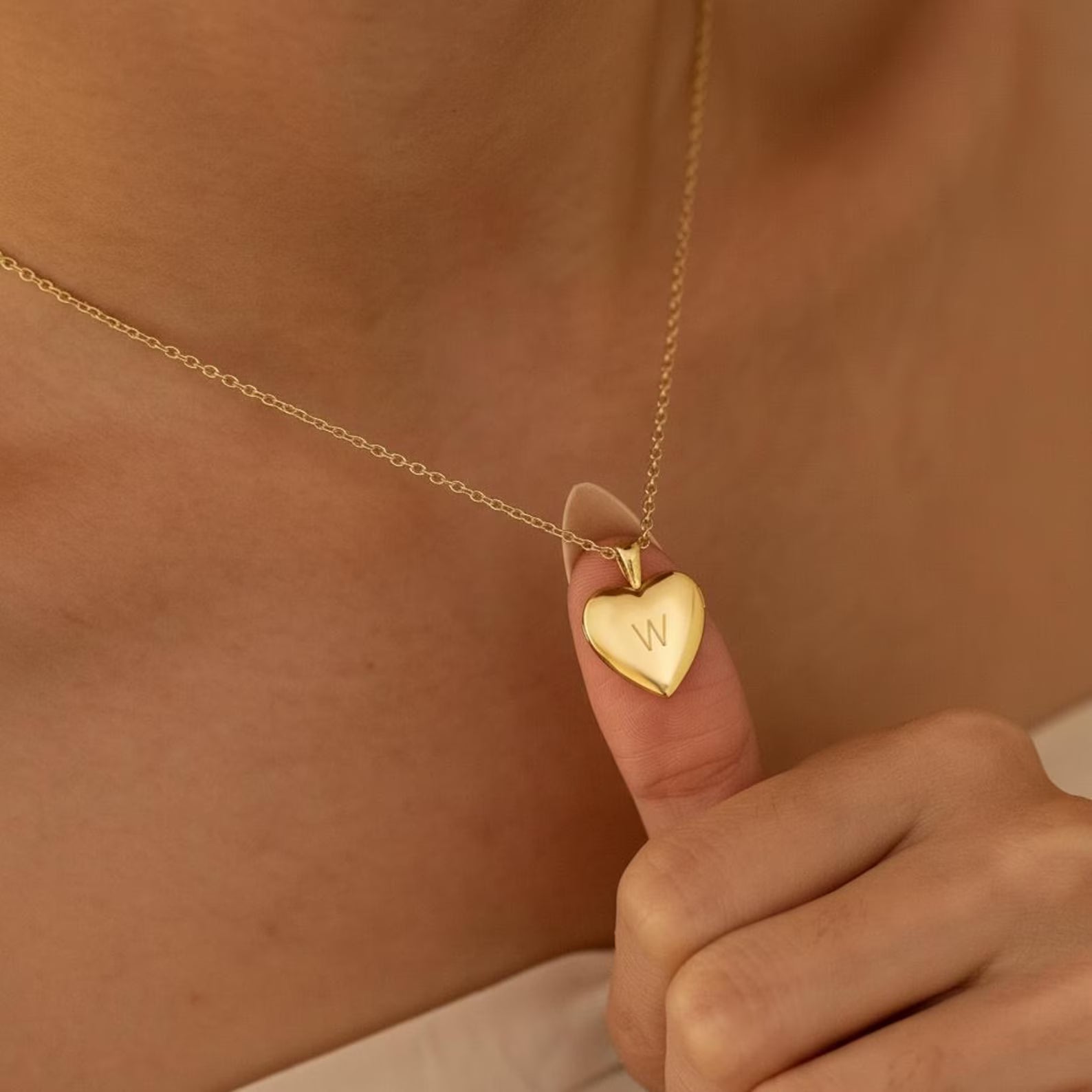 Collier photo personnalisé médaillon gravé coeur acier inoxydable