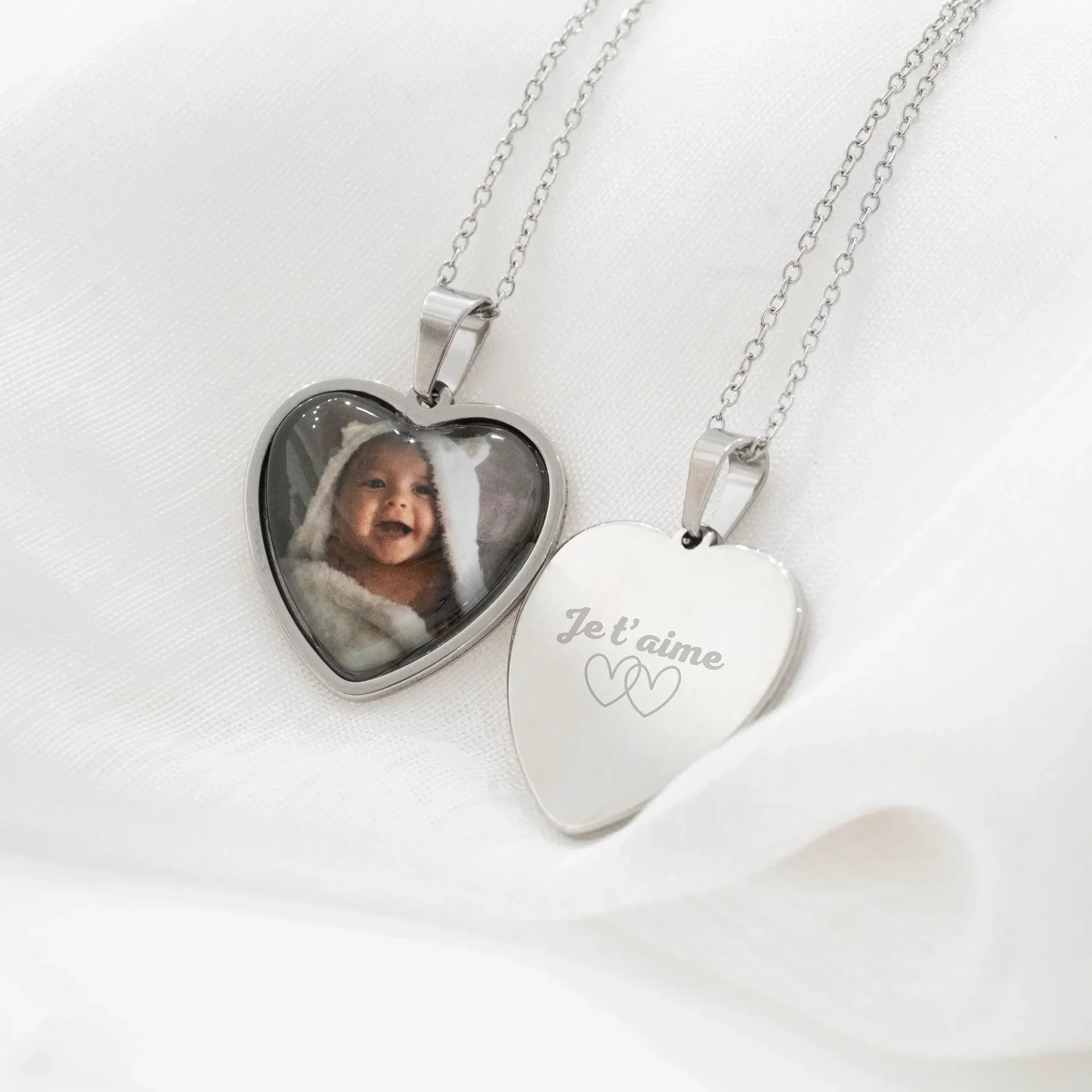 Collier photo personnalisé médaillon coeur